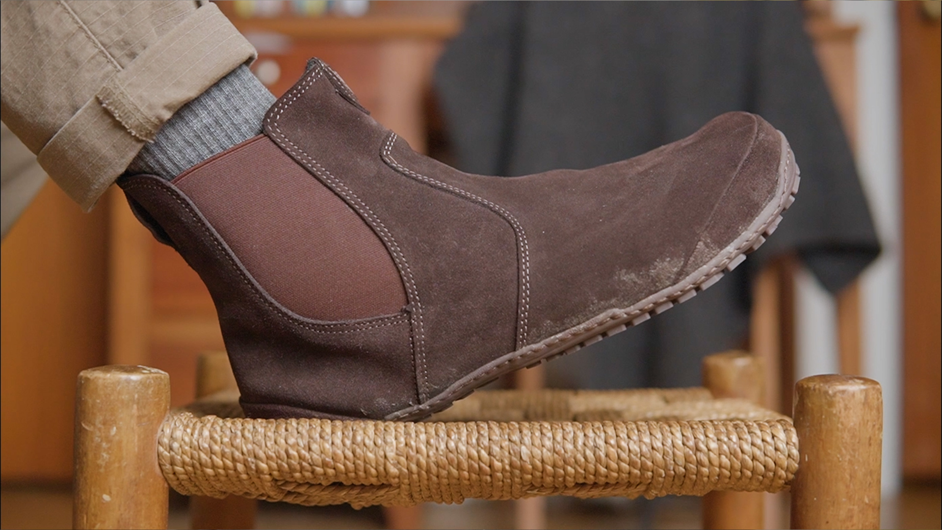 Magical Shoes Chelsea Boot Winter Side Stool Bedroom Style