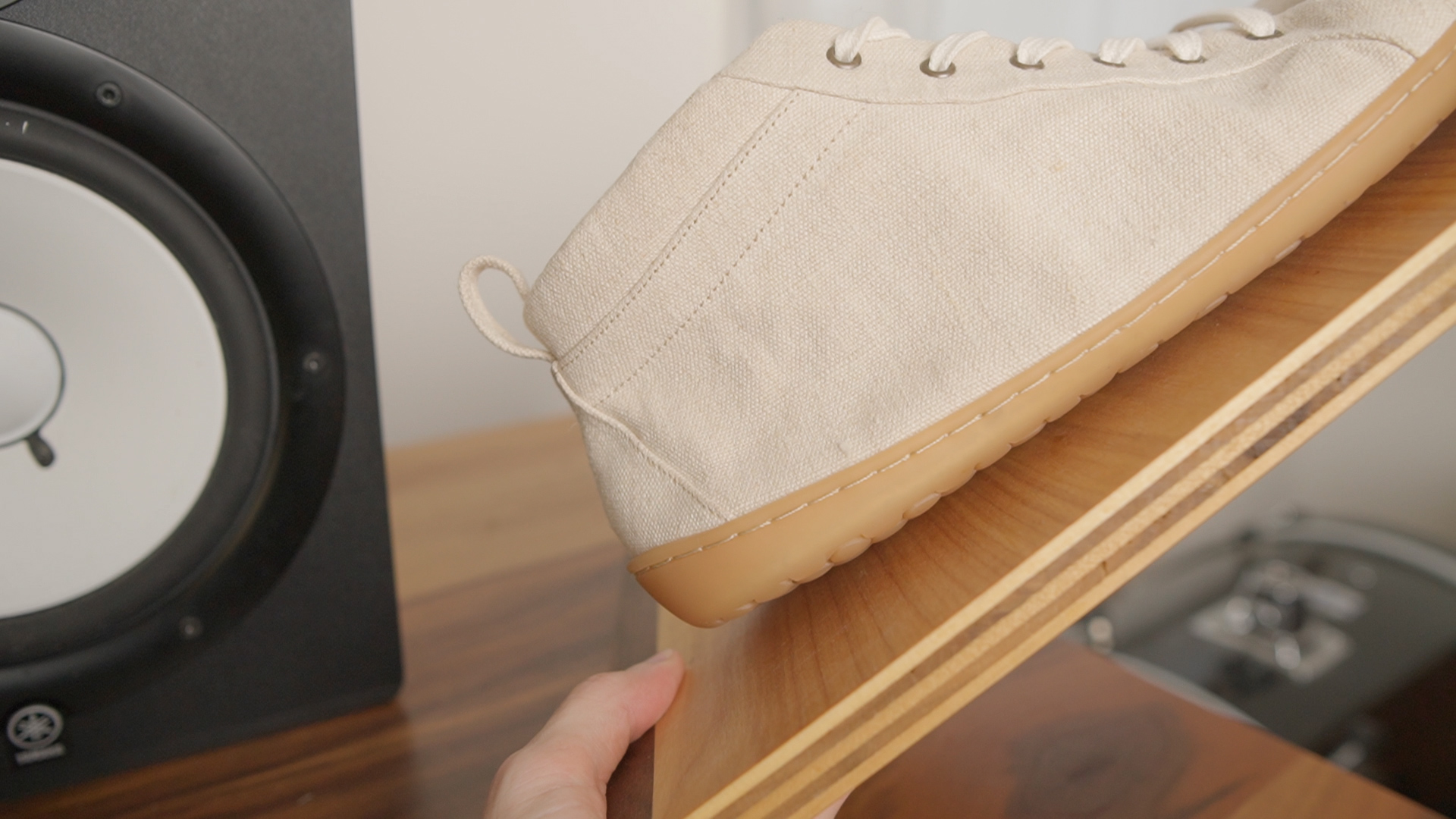 Mukishoes Duna Review Sole Non Slip Board 45deg Desk