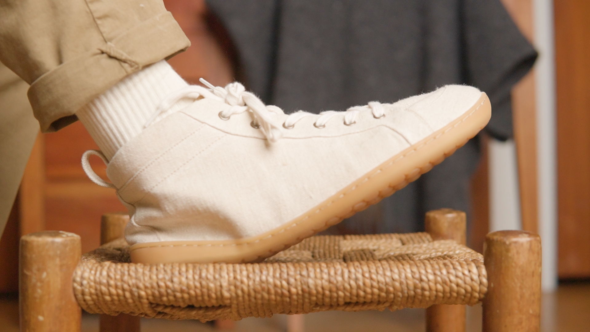 Mukishoes Duna Review Side Stool Style Chino Pants